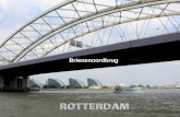Brienenoordbrug Erasmusbrug De prachtige Hefbrug Op de achtergrond Nieuwbouw op het Noordereiland.