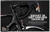 ZWART IS HET NIEUWE ORANJE - isaac-cycle.com · PDF fileteam roompot laat zich voorstaan op zijn hollandse afkomst. logisch dat men koos voor een fiets van isaac. lÉon van bon reed