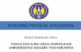 TEACHING PHYSICAL EDUCATIONstaffnew.uny.ac.id/upload/198506092014041001... · discovery except for one important difference. With the guided discovery approach there was only one