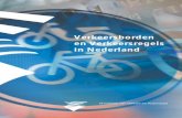 Verkeersborden en Verkeersregels in Nederland · Reglement verkeersregels en verkeerstekens 1990 (RVV 1990) 2 Verkeersregels 5 2.1 Plaats op de weg 5 2.2 Inhalen 6 2.3 Files 7 2.4