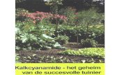 Kalkcyanamide, het geheim van de succesvolle tuinier · tegen schimmels en ziekten en een betere houdbaarfieid van de geoogste producten. minder onkruid door kalkcyanamide. In de